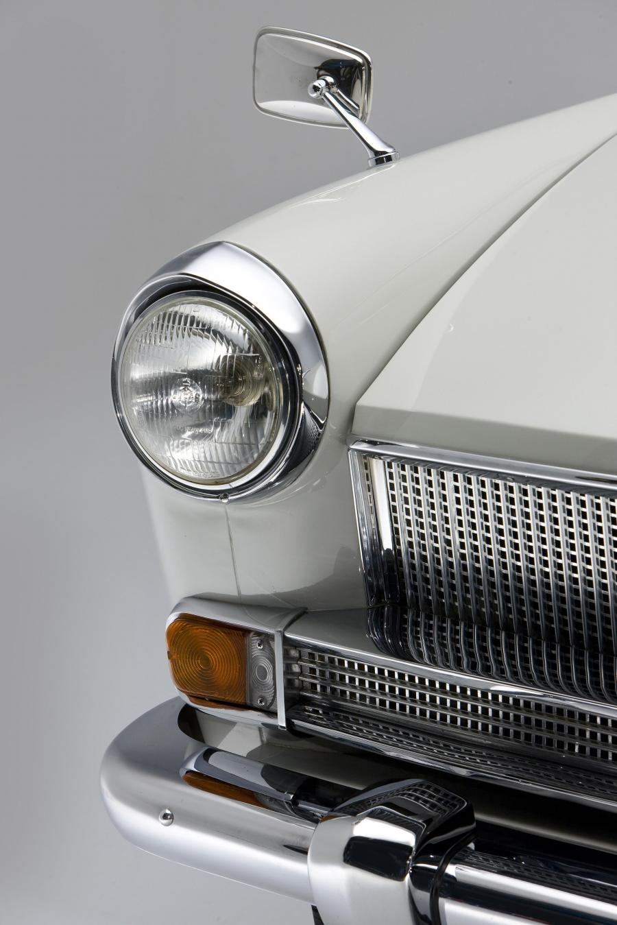 Детали экстерьера Austin A55 Cambridge Mark II Saloon 1959 года  (фото 6 из 18)